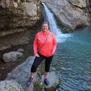 Meet your Posher, April